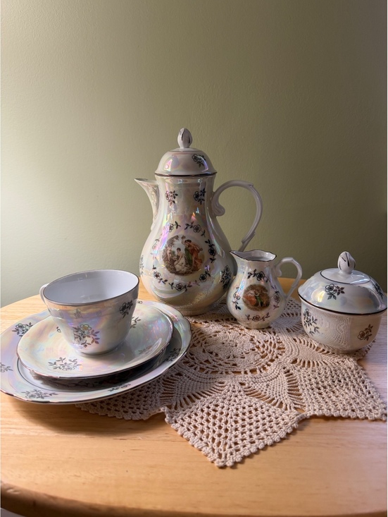 Other - Vintage Kahla Porcelain 'Madonna' Lusterware Tea Set with Neoclassical Design